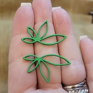 🔥LAST PAIR🔥Y2K Green Leaf Earrings